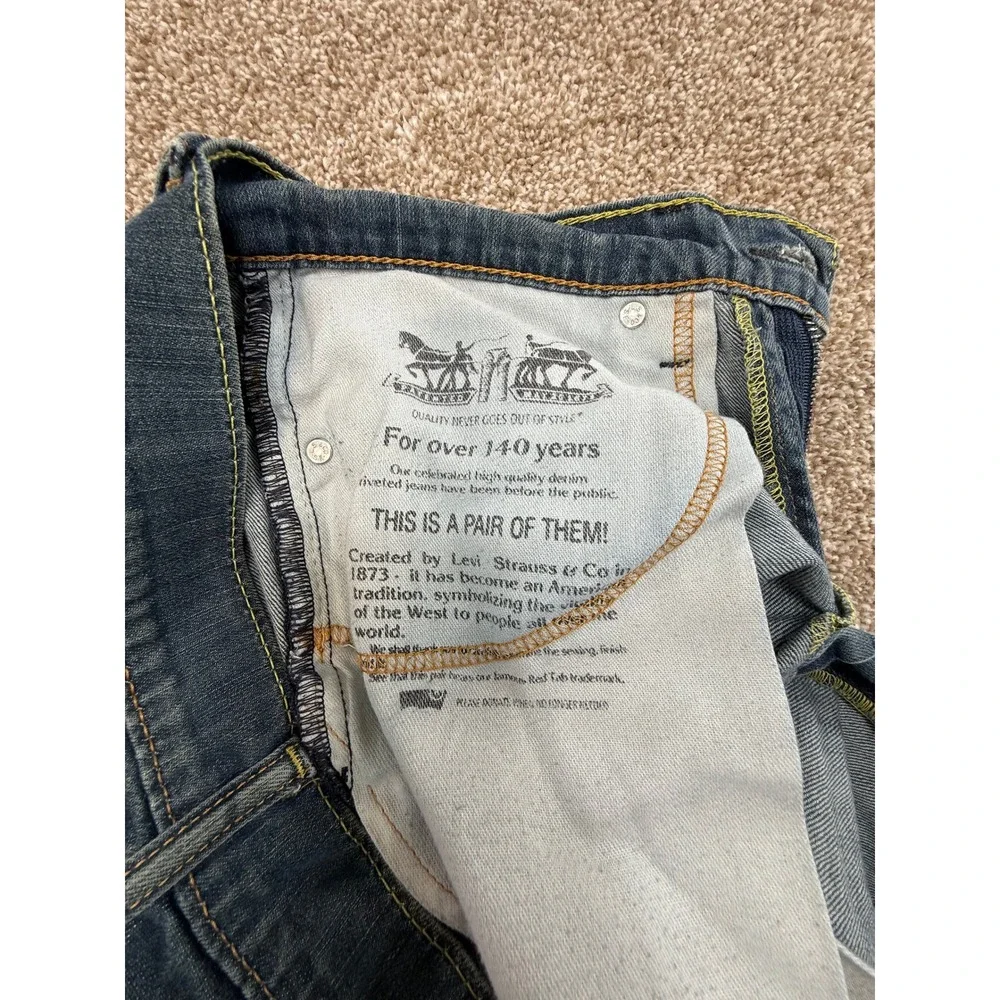 Levi's 511 Slim Fit Men's Jeans 32x32 Medium Wash Stretch Blue Denim Pants 32